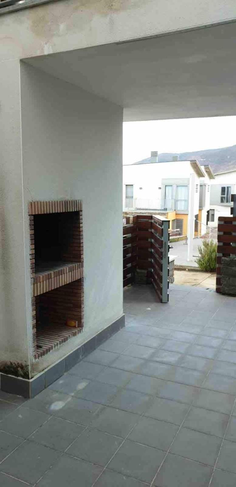 Chalet Adosado Entero, Bbq Y Piscina Comunitaria Sabiñánigo Exteriör bild